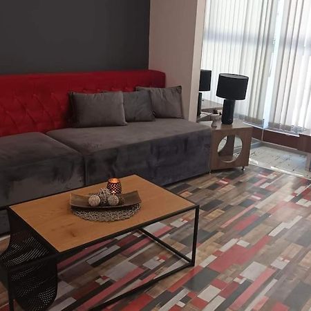 Boutique Apartment Plovdiv Extérieur photo